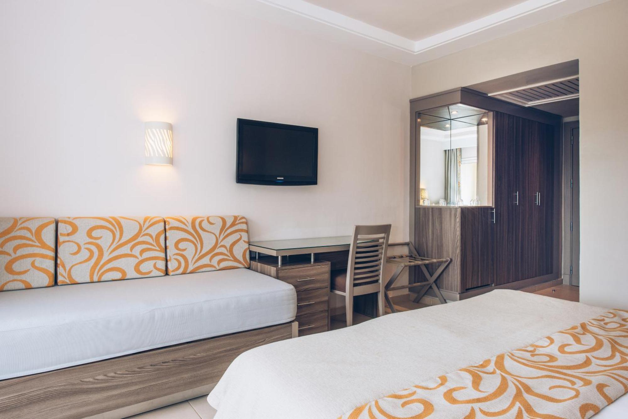 Iberostar Waves Mehari Djerba Hotel Taguermess Luaran gambar